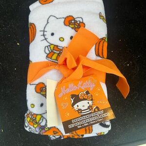Hello Kitty halloween hand towels